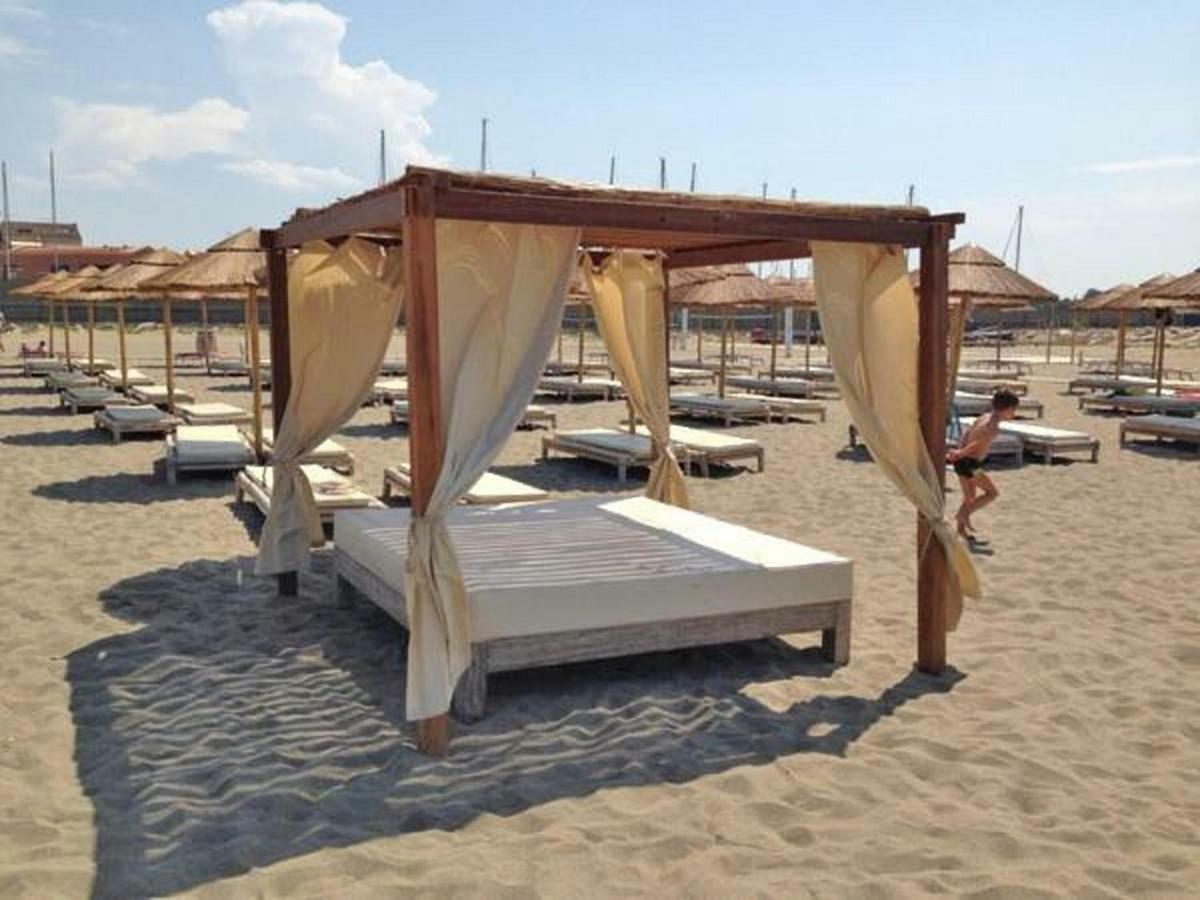 Yacht Suite Marina Di Grosseto Extérieur photo